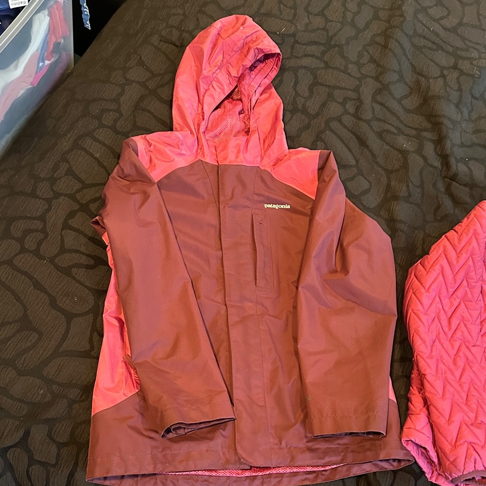 Patagonia Jacket - Picture 2 of 9